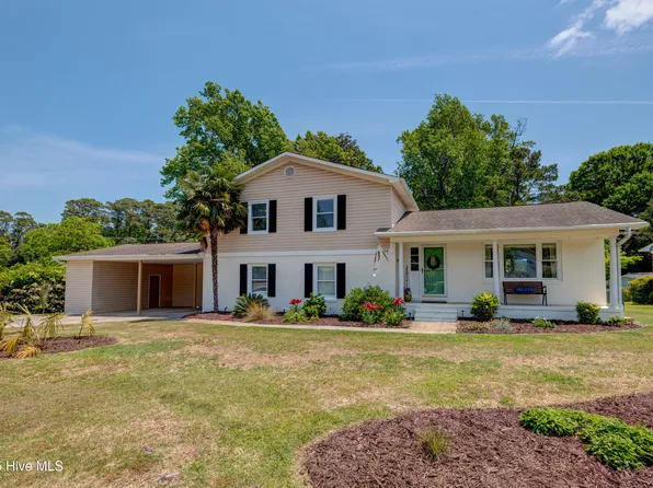 114 Buccaneer Road, Wilmington, NC 28409