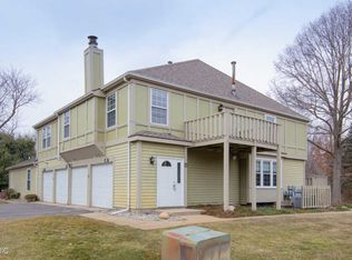3507 Shadow Bend Dr APT D, Kalamazoo, MI 49048