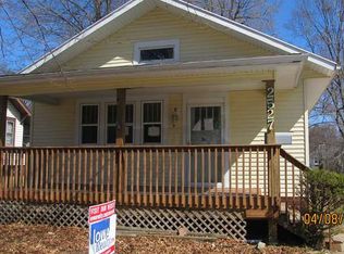 2527 B Ave NE, Cedar Rapids, IA 52402