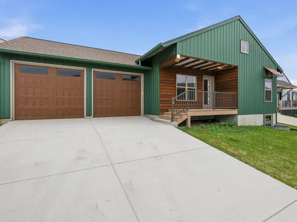 118 Boneset Ave, Poynette, WI 53955