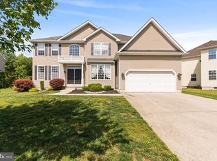 2027 Ridings Dr, Williamstown, NJ 08094