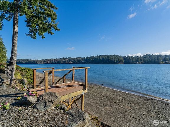 3rd image of 3451 E Pickering Road