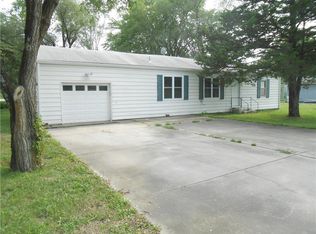 415 Cleveland St, Holt, MO 64048