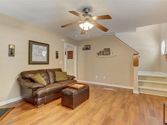 5th image of 3805 Bluestem Dr
