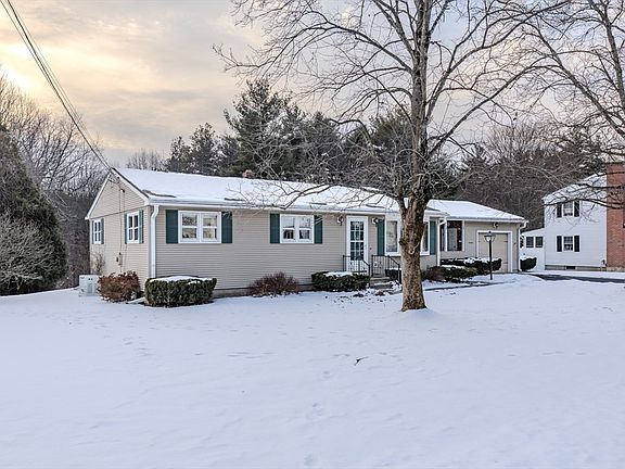 4th image of 19 Sherwood Ave
