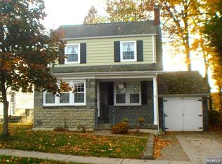 218 Harrison Ave, Hasbrouck Heights, NJ 07604