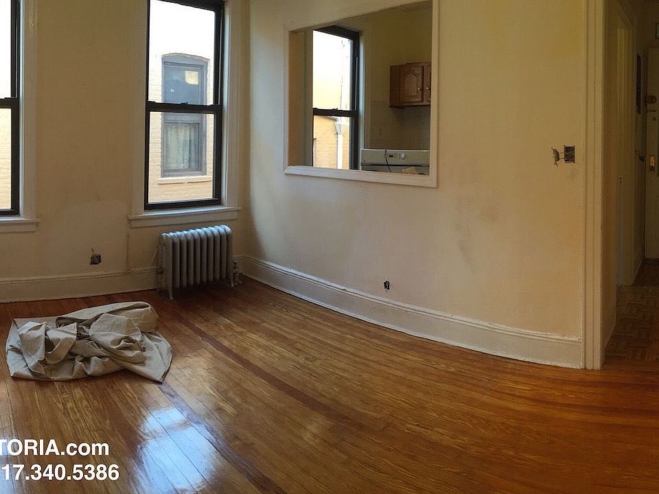 1st image of 2537 33rd St APT 3R