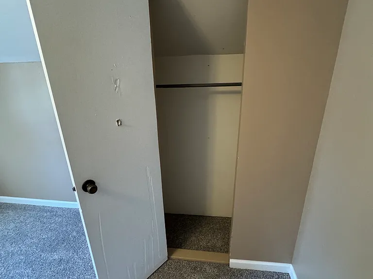 210 Santee Ave — Photo 11