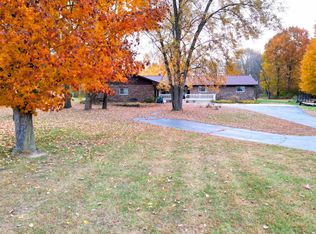 9112 N Linden Rd, Clio, MI 48420