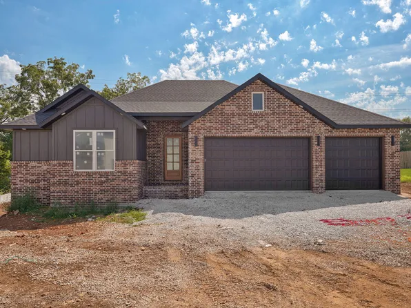 4972 S Sycamore Avenue, Springfield, MO 65810