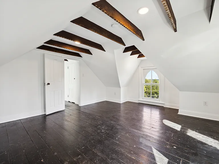 77 W Ashland St #5 — Photo 9