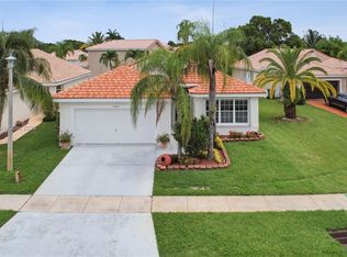 17965 SW 13th Ct, Pembroke Pines, FL 33029