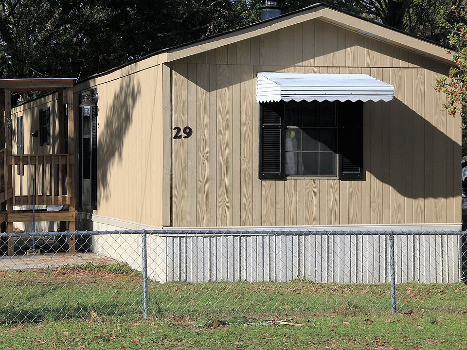 Streetside - Oakwood Drive