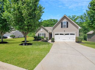 306 Blue Heron Cir, Simpsonville, SC 29680