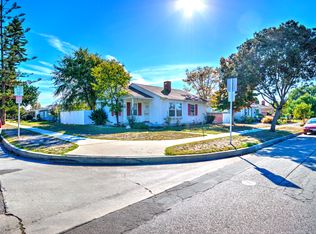 3902 N Greenbrier Rd, Long Beach, CA 90808