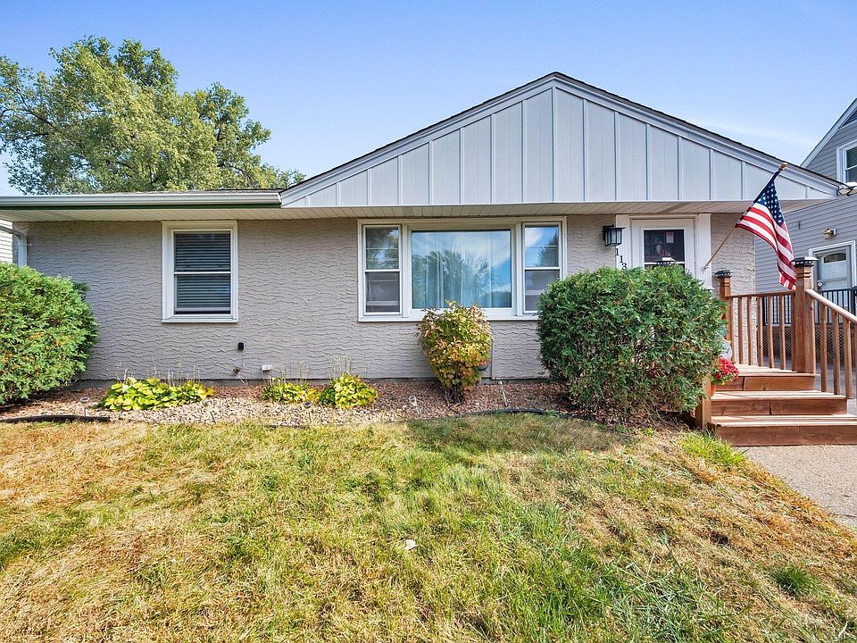 1st image of 1134 Hall Ave