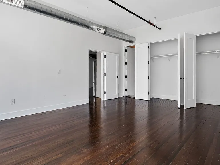 813 Chapel St — Photo 35