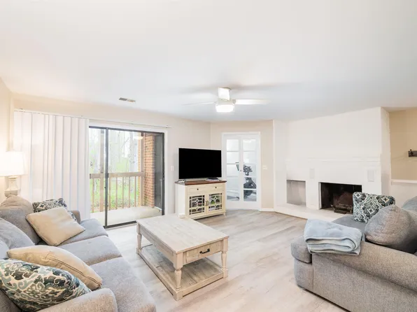 109 Turtle Creek Rd APT 2, Charlottesville, VA 22901