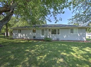 4133 McClain Dr, Decatur, IL 62526