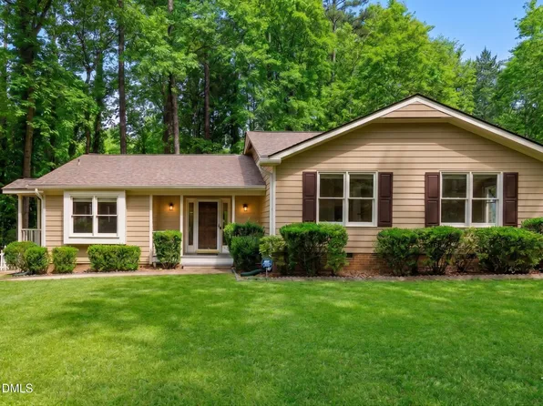 5613 Oldtowne Rd, Raleigh, NC 27612