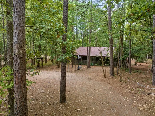 218 Cedar Creek Cir, Broken Bow, OK 74728