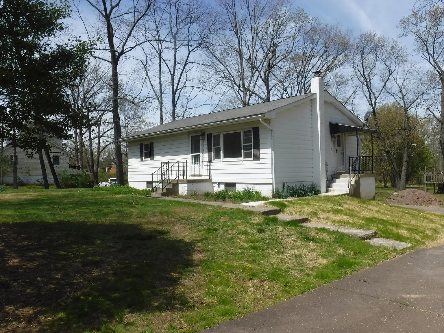 26 Annawanda Rd photo 1