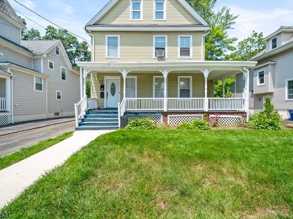 26 Hillside Ave