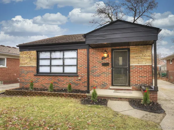 237 Leroy Ave, Clawson, MI 48017