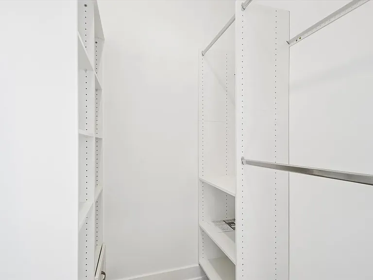 1540 W Rosemont Ave #3 — Photo 17
