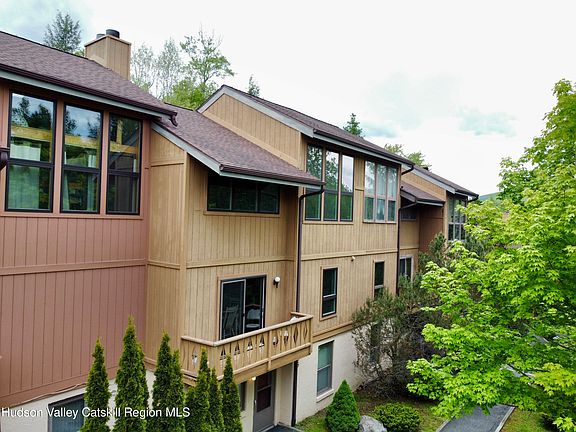 2nd image of 150 Hunter Drive #S5