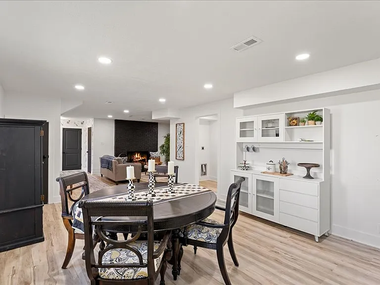813 N Cedar Bluff Rd — Photo 25