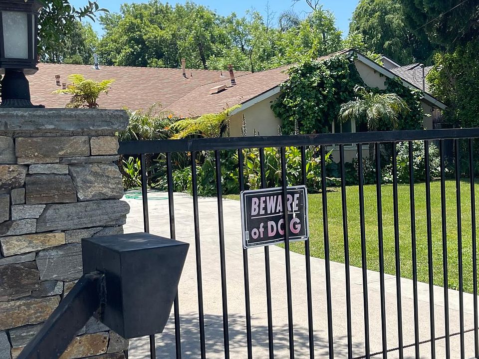 1st image of 23040 Dolorosa St