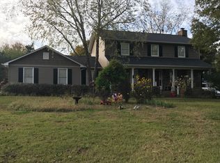 8205 Middleton Cir, Harrisburg, NC 28075