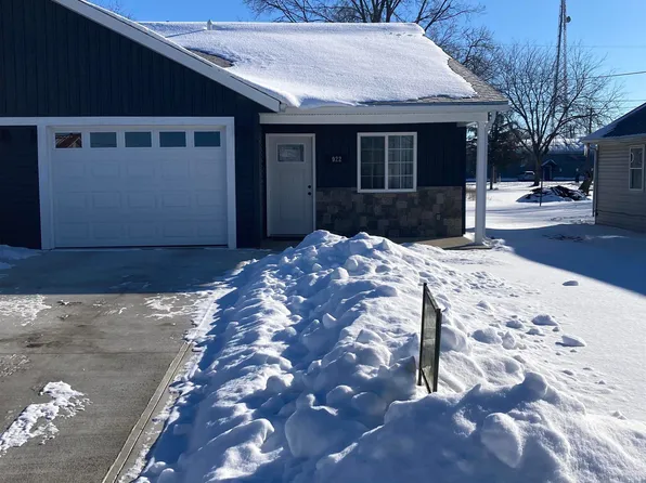 922 N 11th St, Decatur, IN 46733