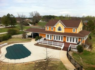 115 Hughes Ln, Mooresville, NC 28117