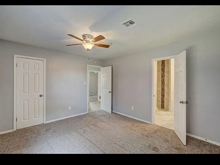 7107 NW Birch Pl — Photo 2