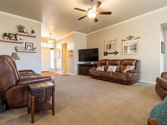5th image of 2424 SW 135th St