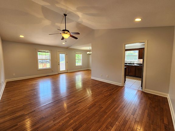 Open Concept Living Area w/ Vaulted Ceiling
