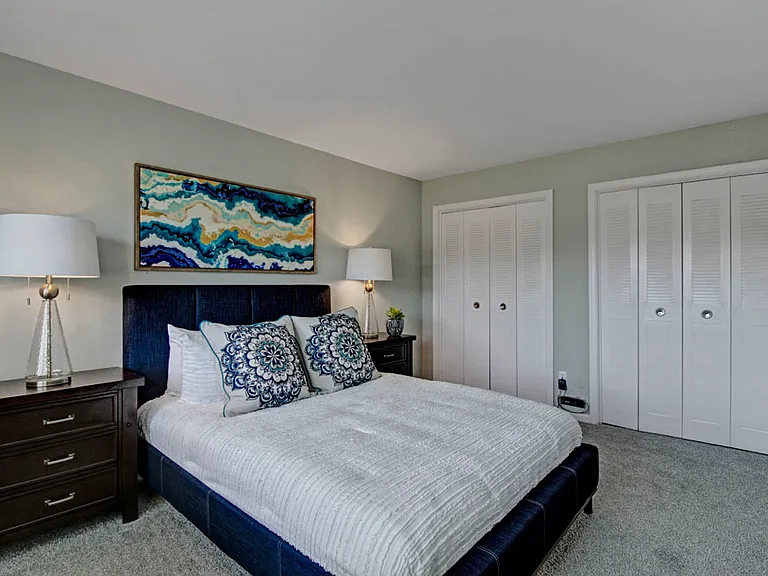 2112A Criston Dr — Photo 10