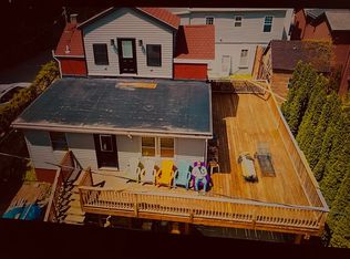 493 Haydens Ln, Dubuque, IA 52001