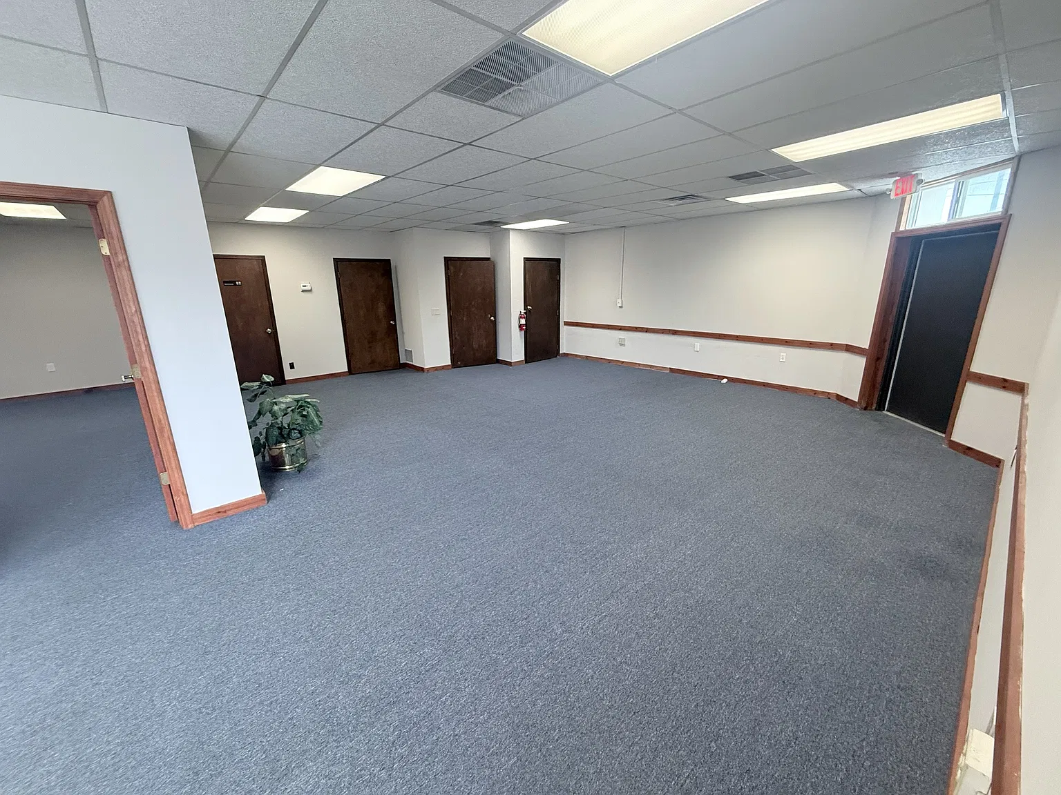 Studio, 1220 sqft, $1,695 — Photo 4