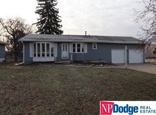 8737 Evans St, Omaha, NE 68134