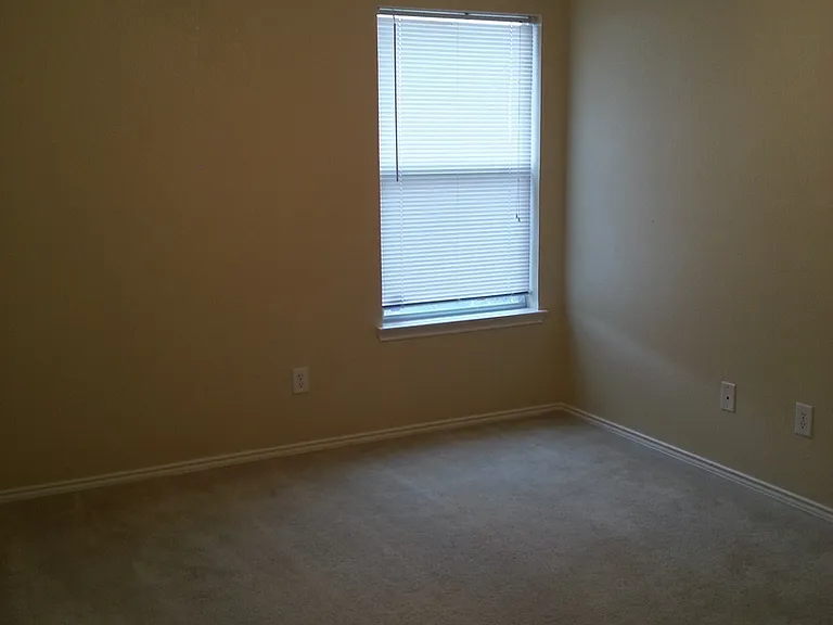 1452 Pine Ln — Photo 11