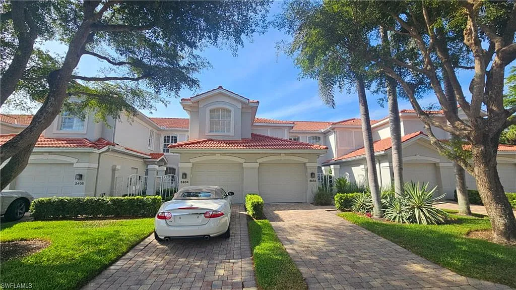 3 bed, 2.0 bath, 1845 sqft, $3,000 — Photo 1