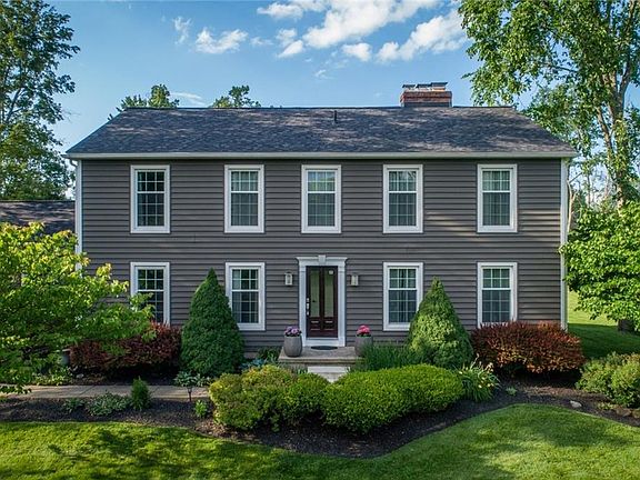 3rd image of 1654 Old Tannery Cir