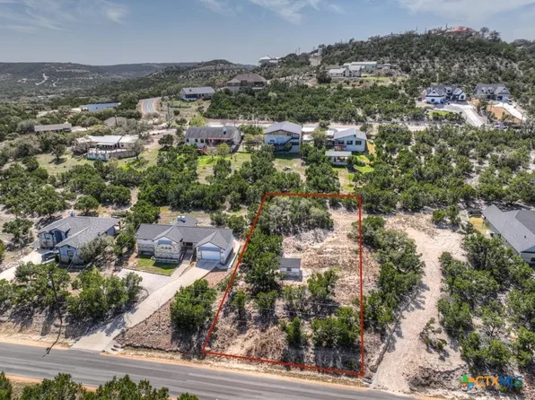 1171 Flagstone Dr, Fischer, TX 78623