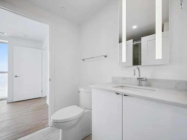 410 Westhaven St — Photo 59