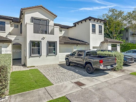 3rd image of 22409 SW 102nd Ave