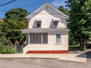 37-39 Trenton St, Pawtucket, RI 02860