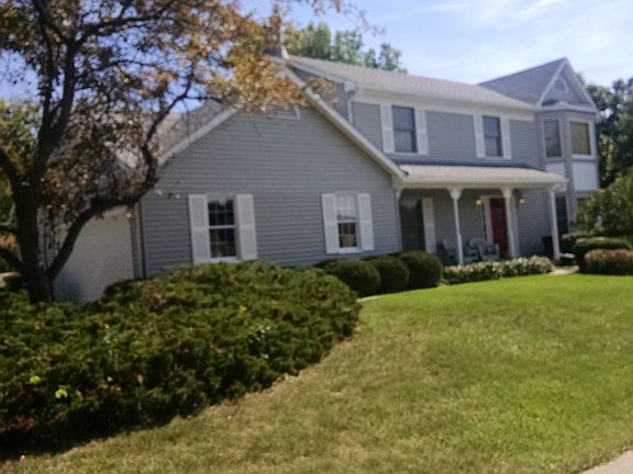 2nd image of 254 Stonecliff Ct